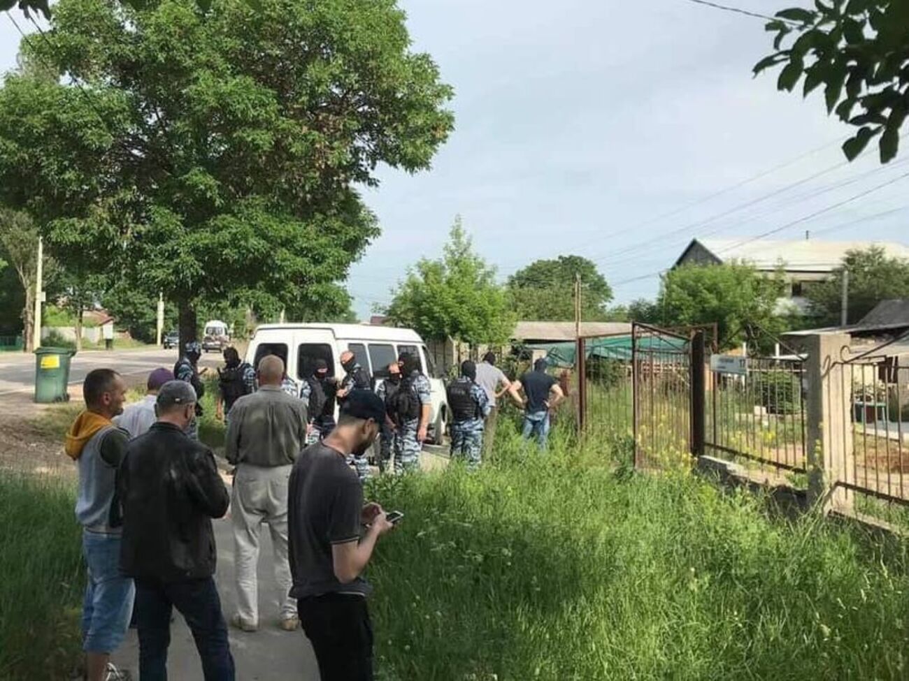 Обшуки відбулися у трьох районах Криму