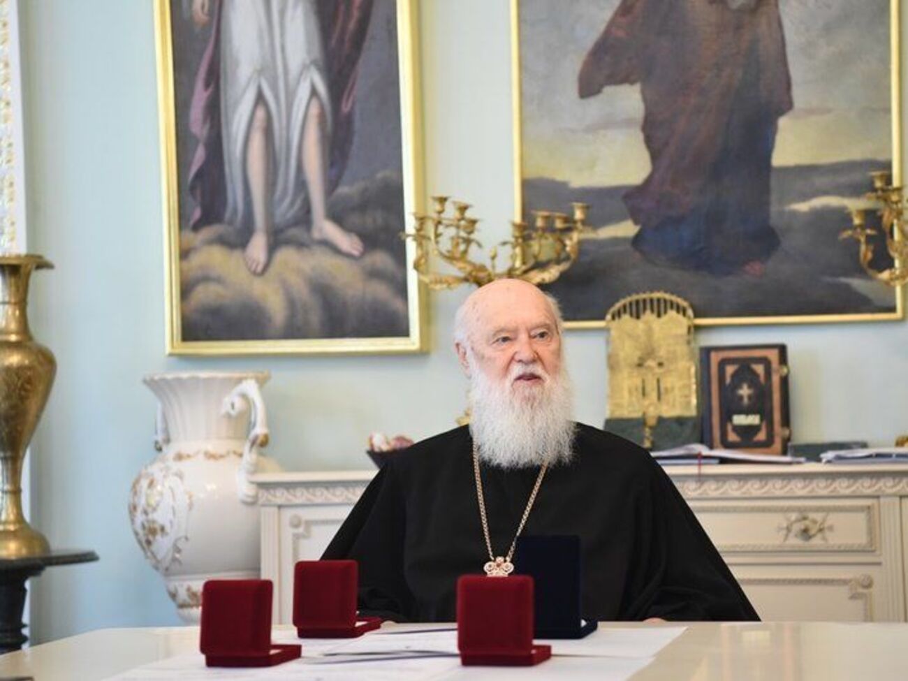Филарет хочет просить президента Зеленского защитить УПЦ КП "от любого посягательства"