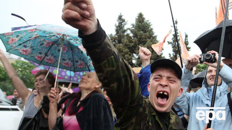 Весной 2014 года сепаратисты попытались провести референдумы в ряде районов Луганской области
