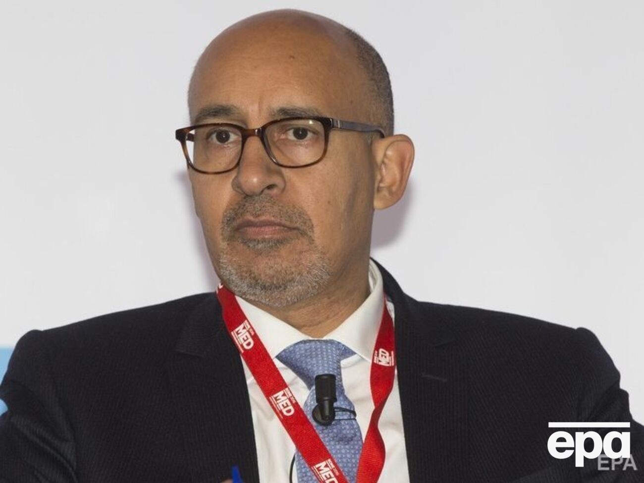 Дезир заявил, что нападения на журналистов из-за их профессиональной деятельности являются недопустимыми и неприемлемыми