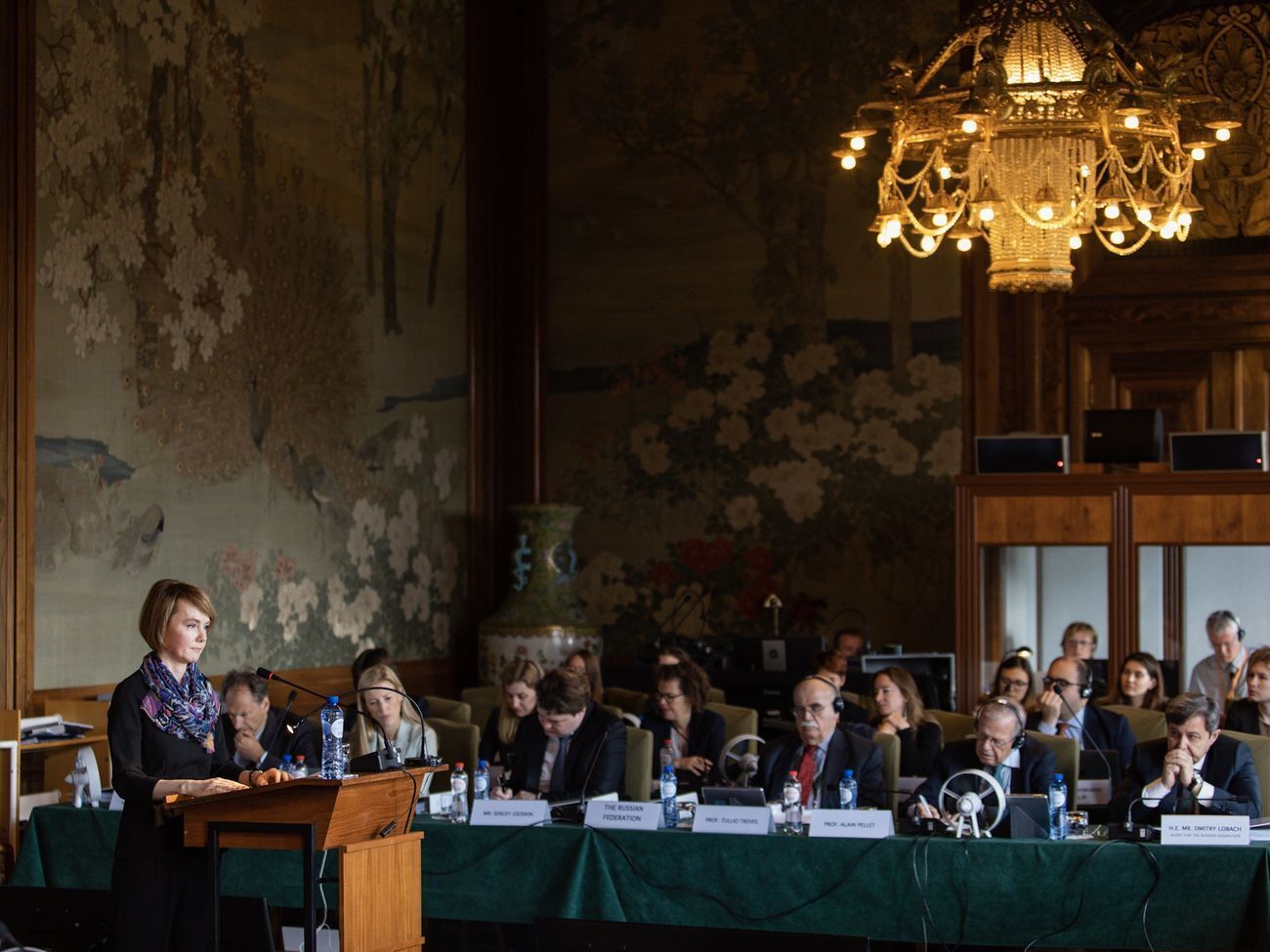 Зеркаль говорить, що росіяни реагували "мовчки"