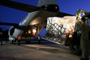 Боєприпаси в Україну доправили літаки ВПС ЗСУ