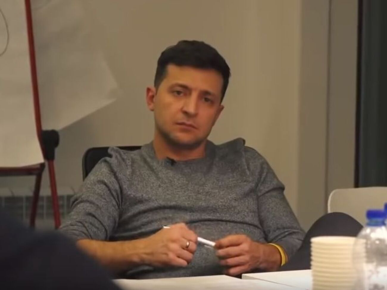 Журналисты напомнили Герусу о влоге, где Зеленский говорил о необходимости урегулирования вопроса тарифов и совещался с экспертами