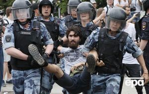 В Москве на акции в поддержку Голунова задержали более 400 человек. Фоторепортаж