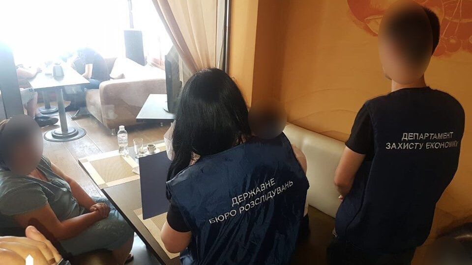 Злоумышленников задержали во время получения первых $200 тыс.