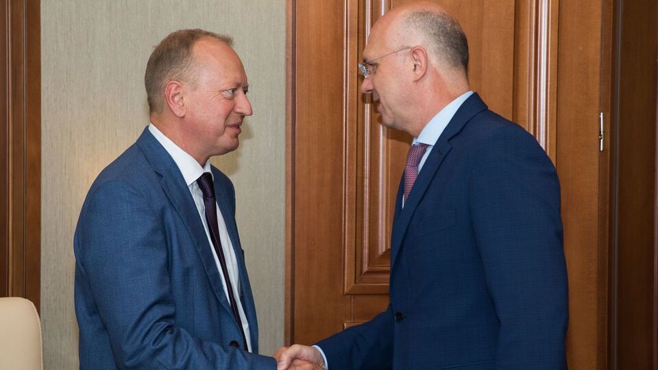 Крижанівський (ліворуч) зустрівся з Філіпом