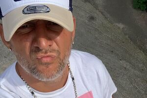 Потап поделился снимками из офиса