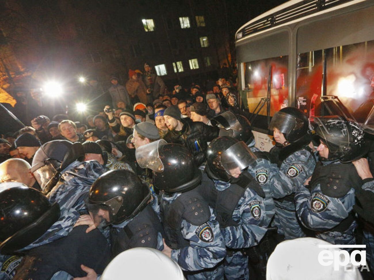 Силовиков обвиняют в применении силы к участникам акции протеста и безосновательном задержании 40 человек