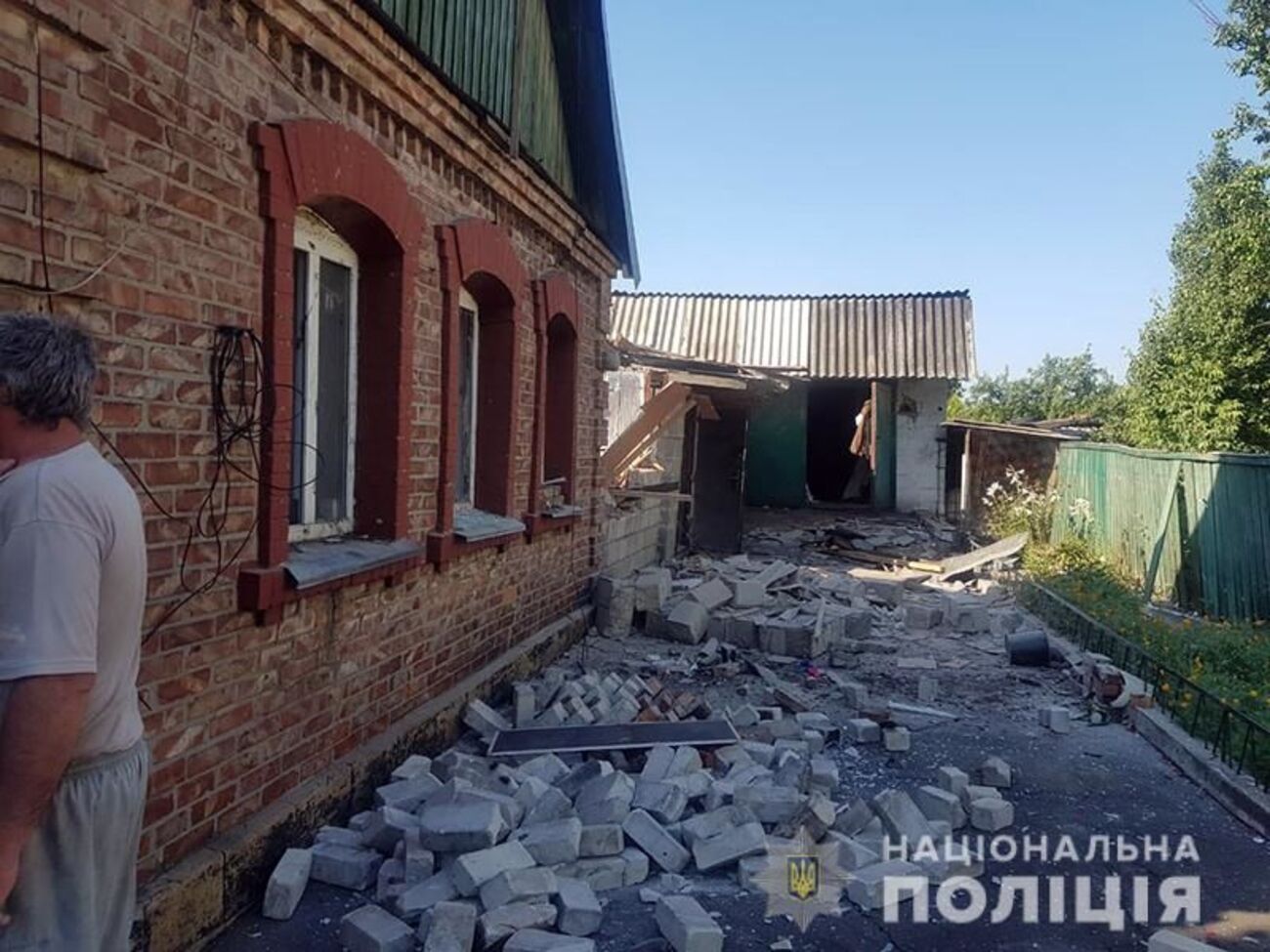 За фактом обстрілу правоохоронці відкрили кримінальне провадження за статтею "терористичний акт" Кримінального кодексу України