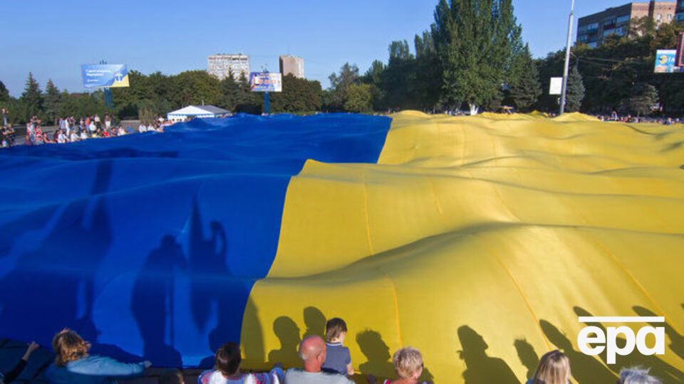 Украинцы относятся к США и Китаю более положительно, чем к России