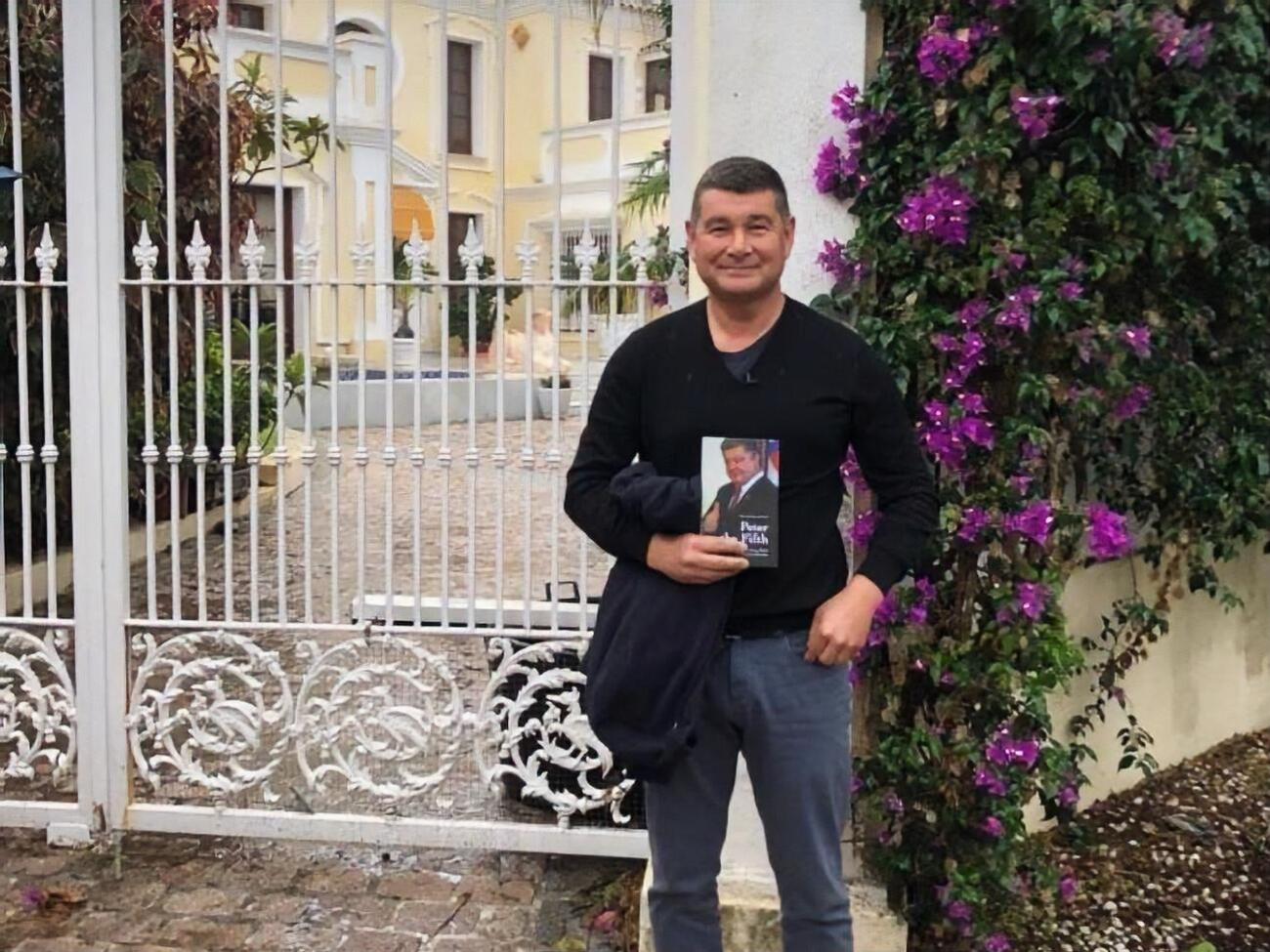 Онищенко подал документы в ЦИК