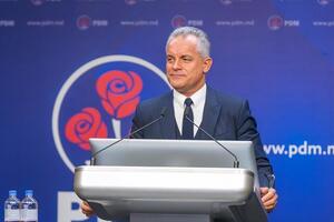 У партії заявили, що Плахотнюк поїхав на кілька днів