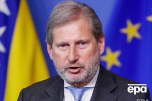 Хан позвонил Санду