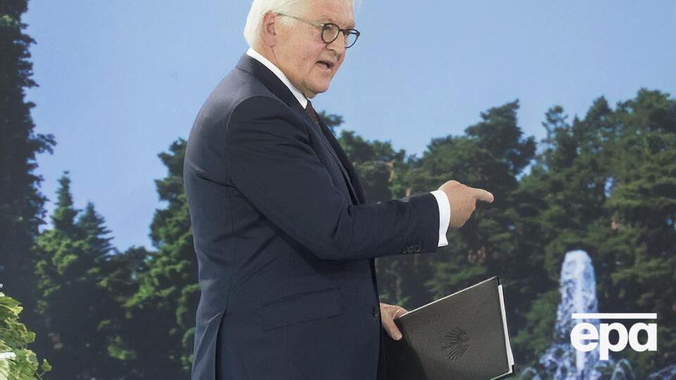 Штайнмайер: Европа должна поддерживать с РФ менее близкие отношения