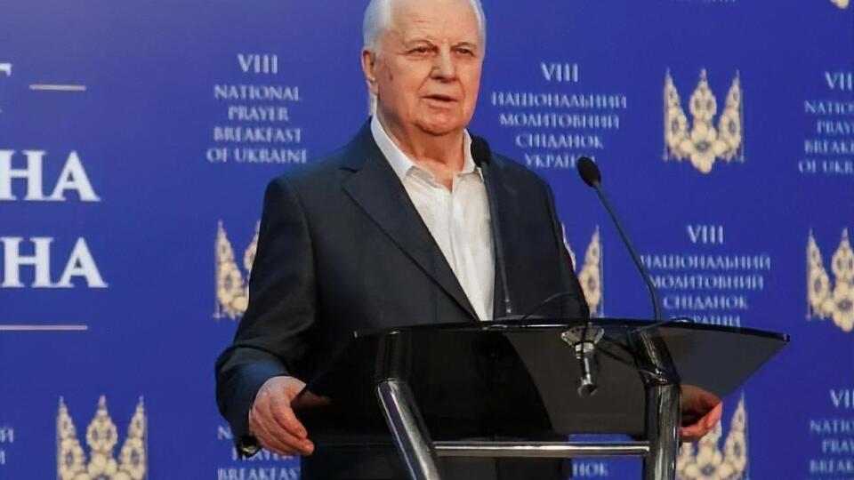 Кравчук: Однопартійна система завжди може призвести до автократії