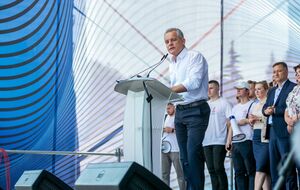 Плахотнюк уехал в Лондон