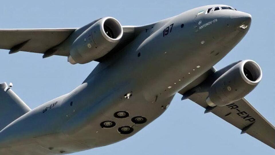 Ан-178 – військово-транспортний літак