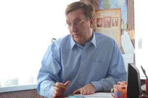 Бухарєв: Керівництво країни саме чекає від військових професійних дій