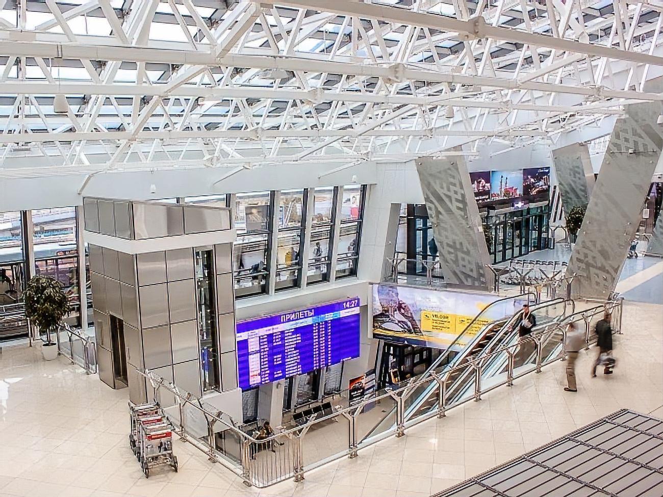 Минский аэропорт исправил написание украинских городов на английском языке