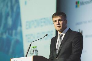 Директором СІБ Ботнар став у травні 2018 року