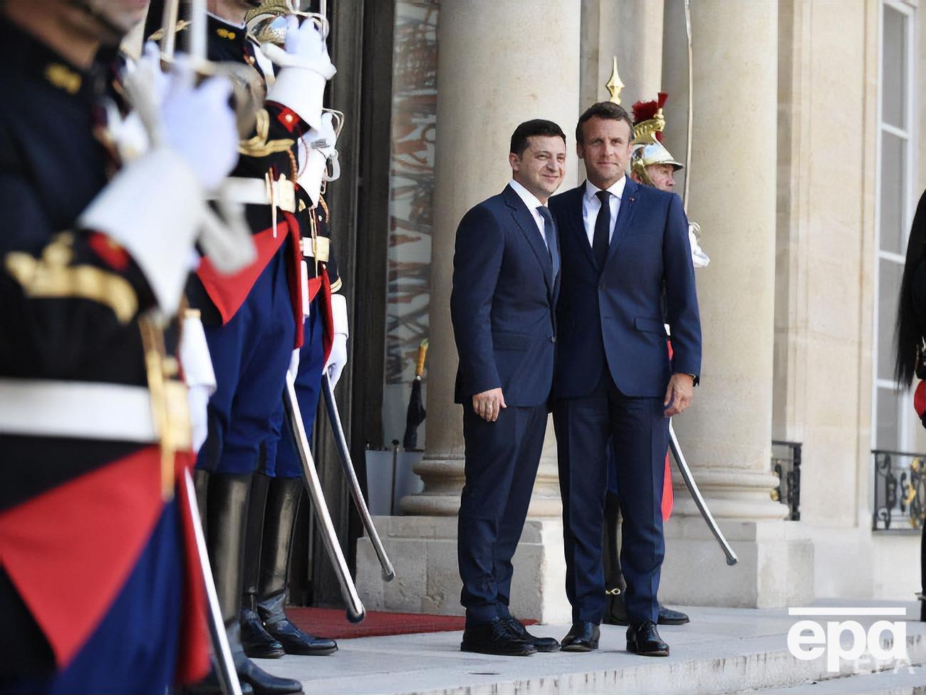 Президент України Володимир Зеленський зустрівся із французьким главою держави Еммануелем Макроном