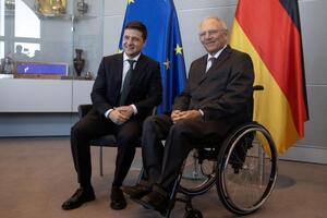 Зеленский – Шойбле: Европа может помочь Украине
