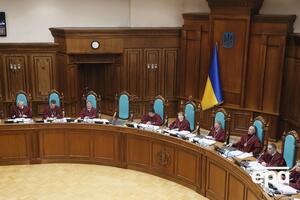 КСУ рассматривает дело о соответствии Основному закону указа президента о роспуске Верховной Рады