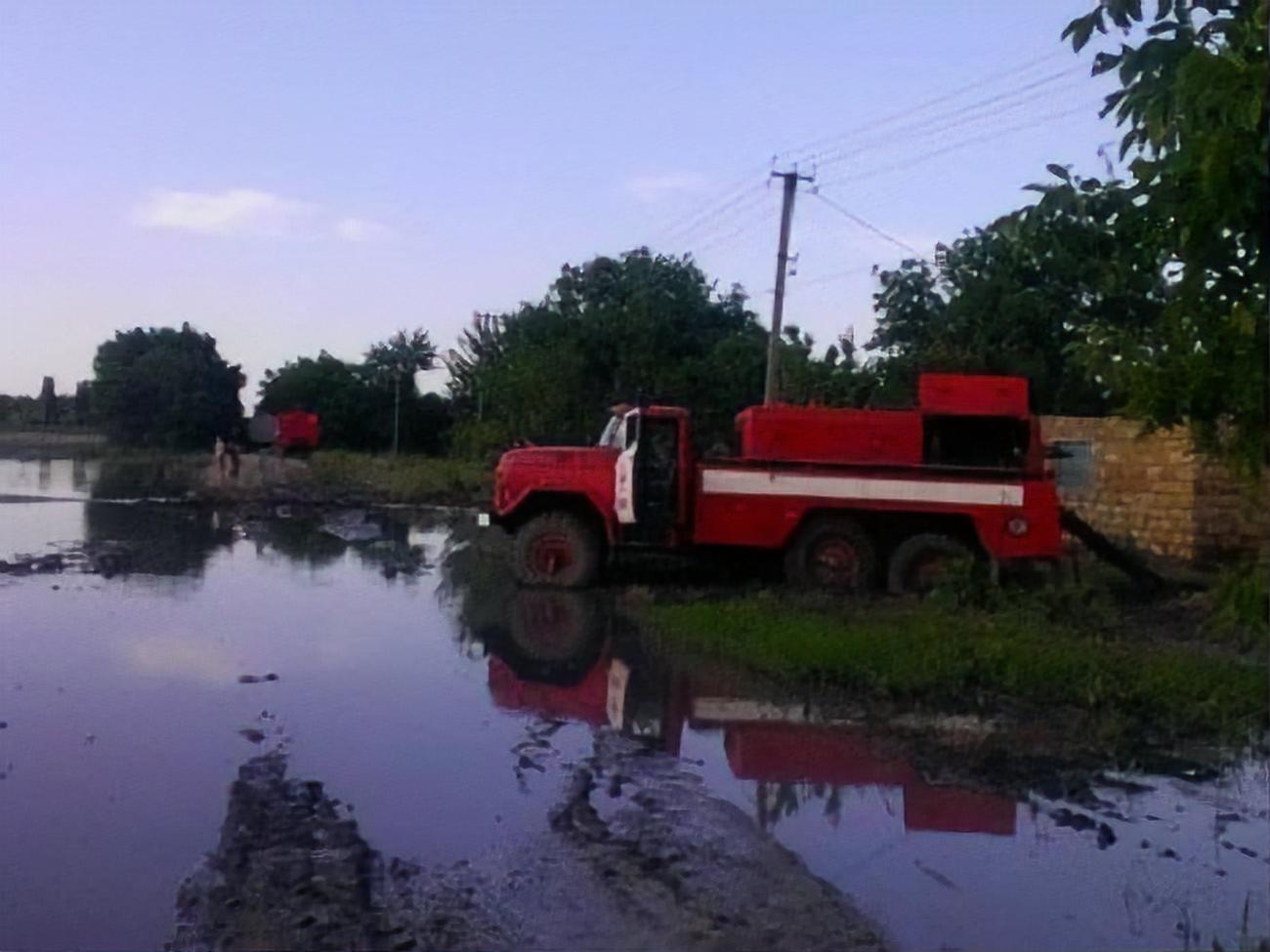 С начала подтопления в Херсонской области откачали 99 000 м&sup3; воды
