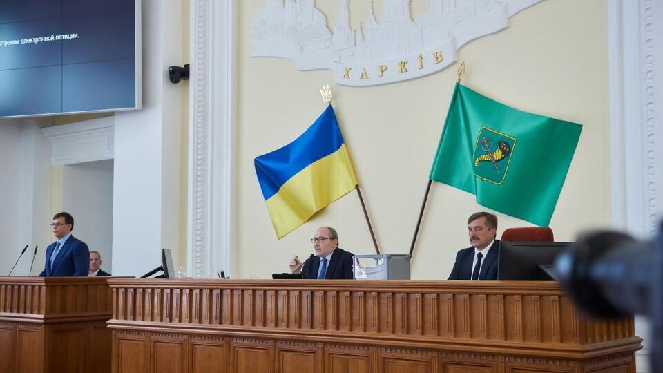 На сессии горсовета выступил нардеп Евгений Мураев