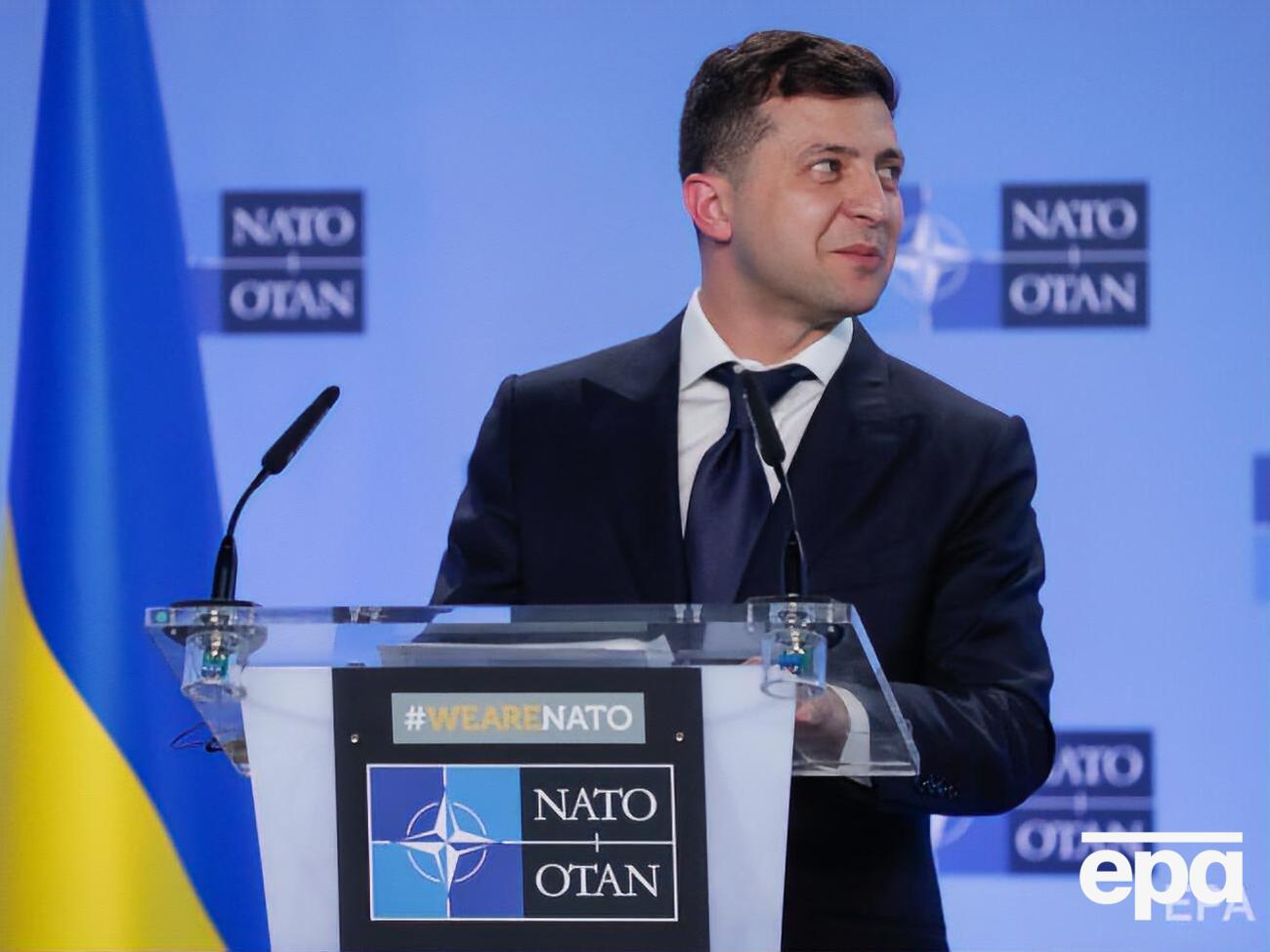 Зеленский назначил представителей Украины в ТКГ