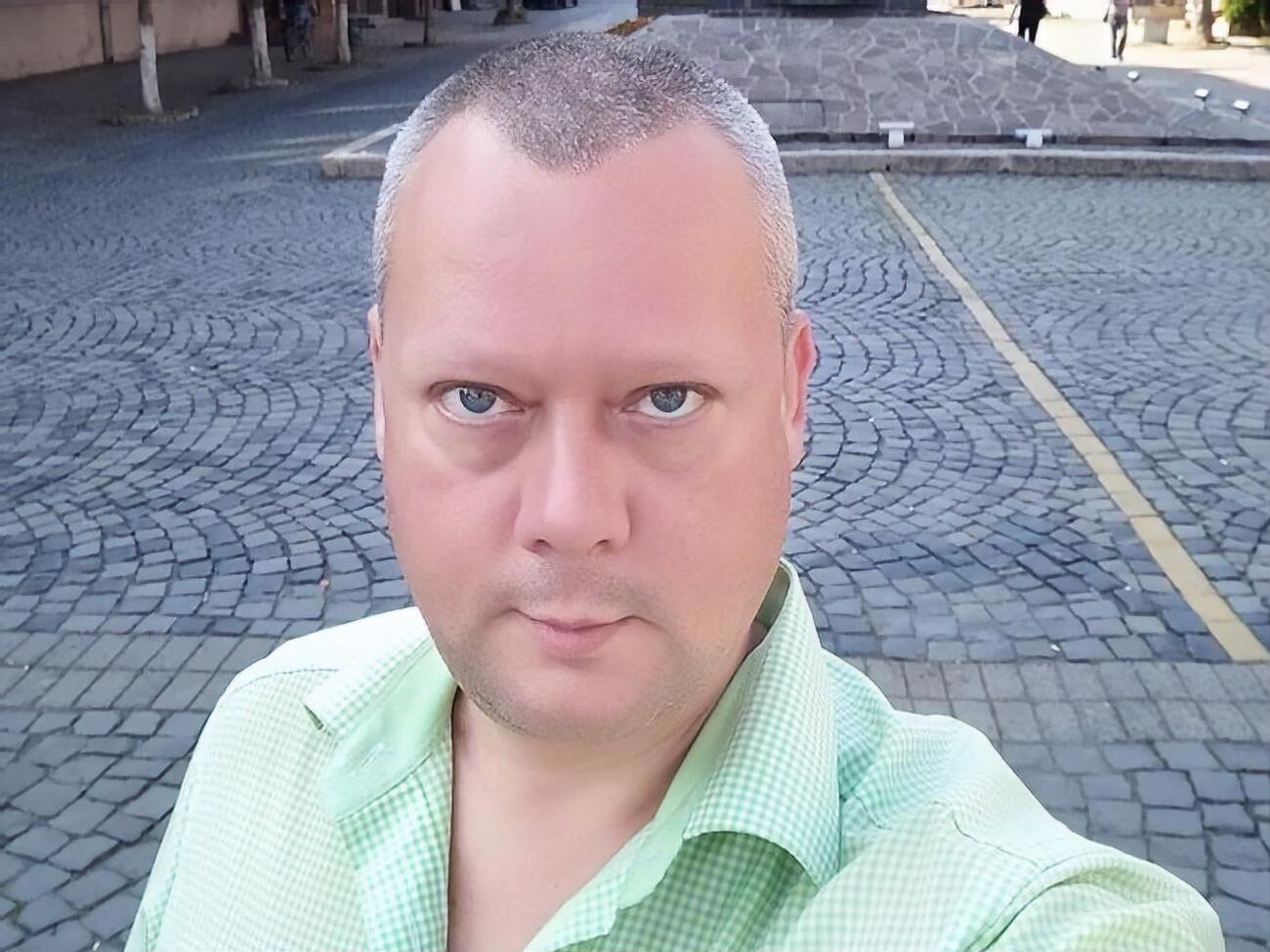 Кирилл Сазонов:&nbsp;За руку, конечно, никто не ловил, но в такие сложные и бесплатные миграции из проходной части списка "За жизнь" в проходную "Слуги народа" мне поверить трудно