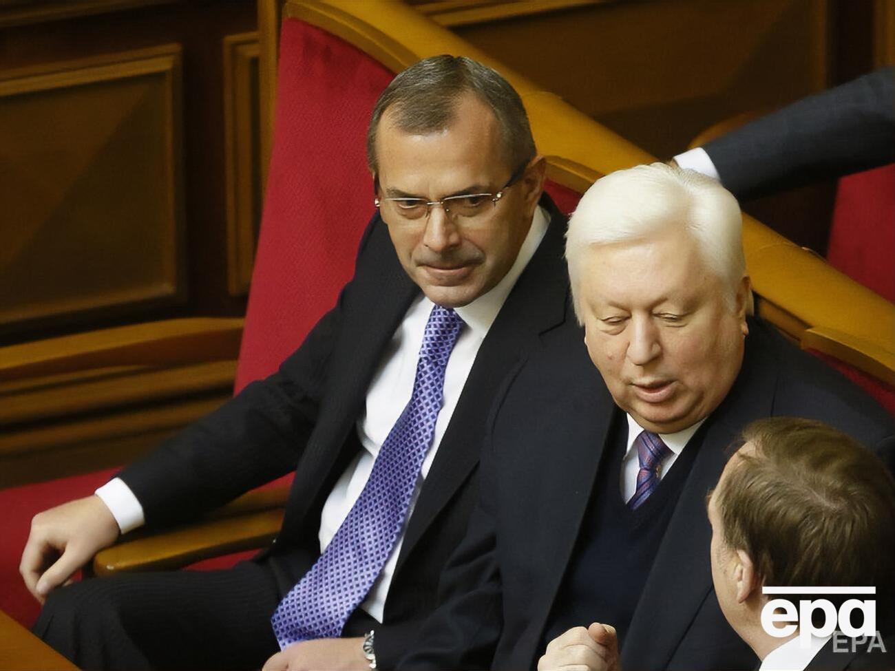 За часів Януковича Клюєв (перший ліворуч) був першим віцепрем'єром, секретарем РНБО і главою Адміністрації Президента