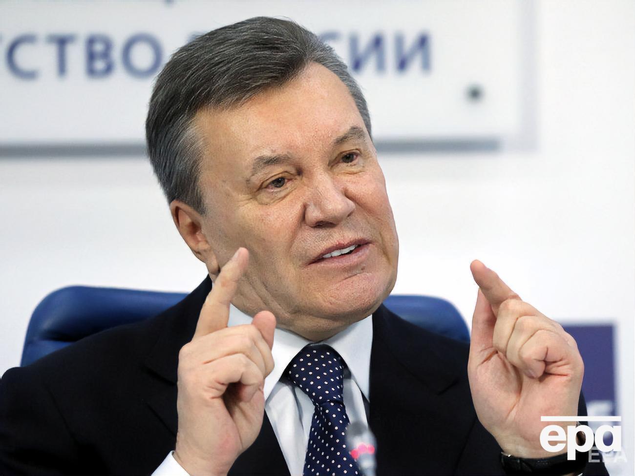 Після втечі з України в лютому 2014 року Янукович проживає в Росії