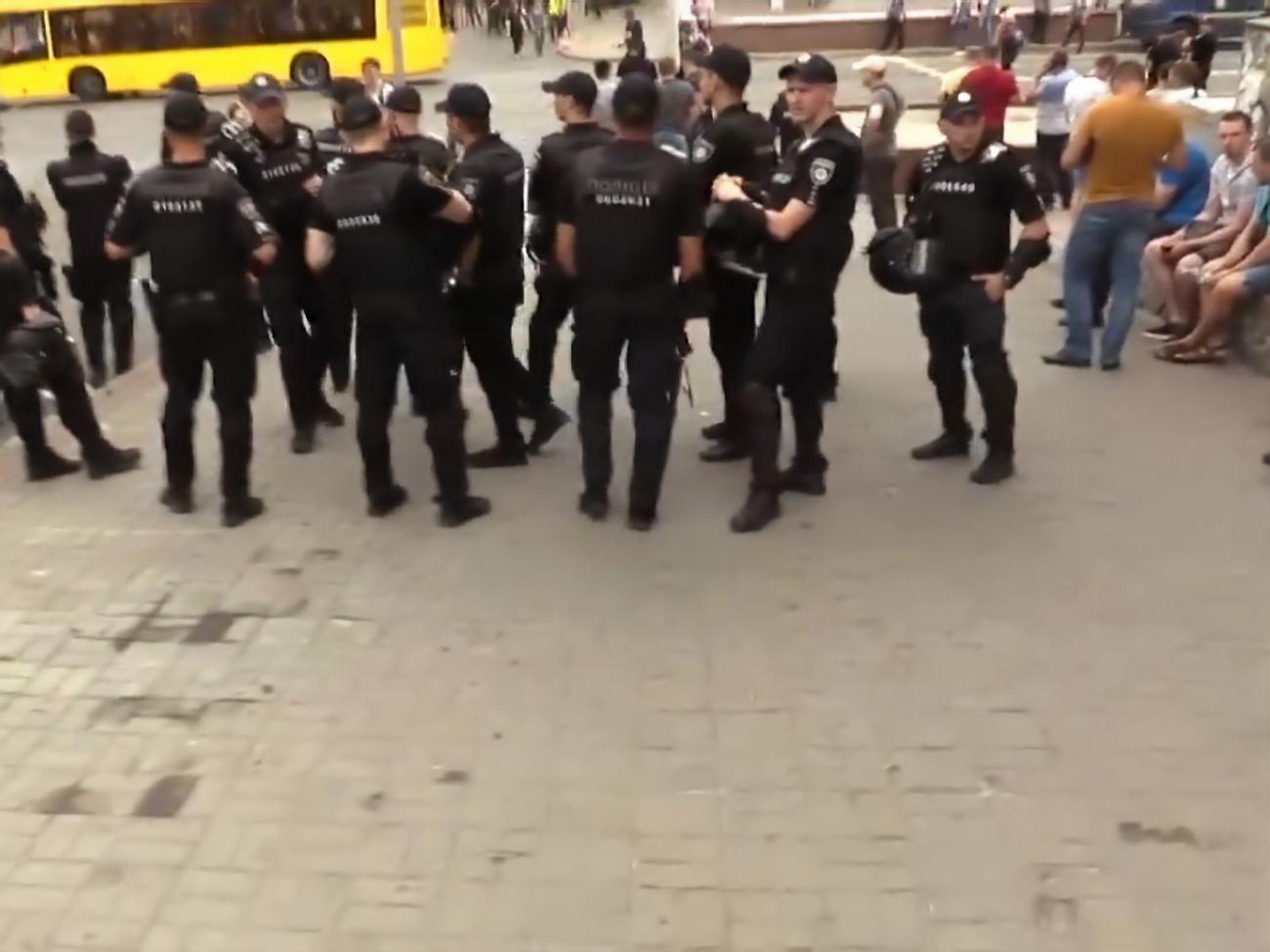 Акцию в Киеве охраняла полиция