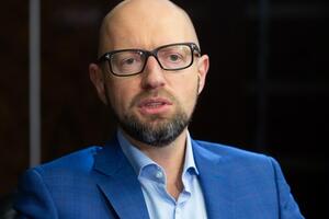 Яценюк: У Турчинова навіть у далеких думках не було, щоб Юля продовжувала сидіти у в'язниці