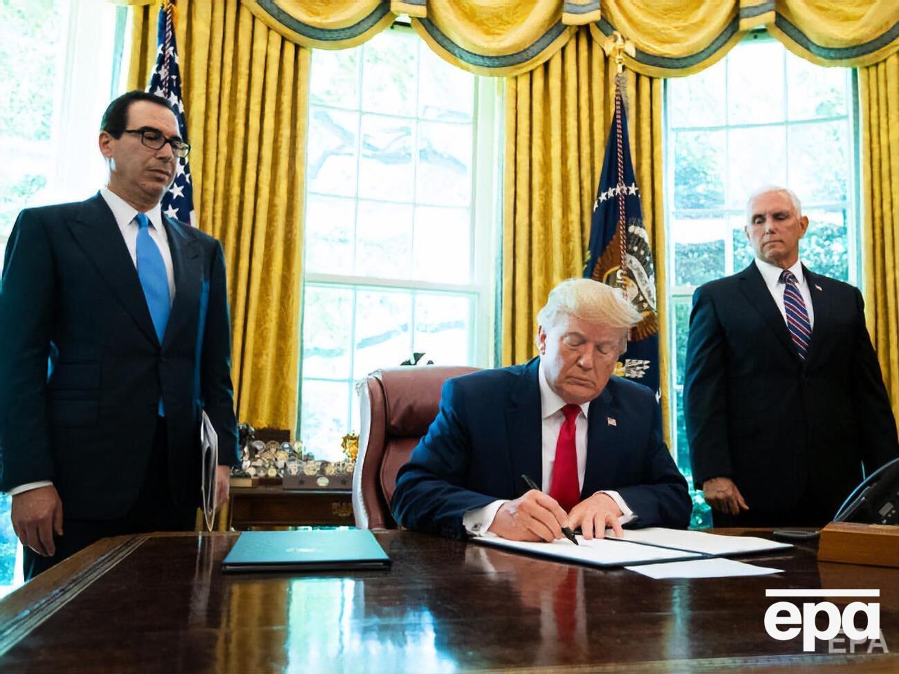 Трамп подписал указ о новых санкциях против Ирана