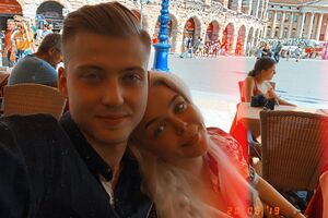 Пара узаконила свої стосунки 1 червня