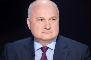 Смешко о Зеленском: Он искренне делает все возможное, хотя ему очень трудно