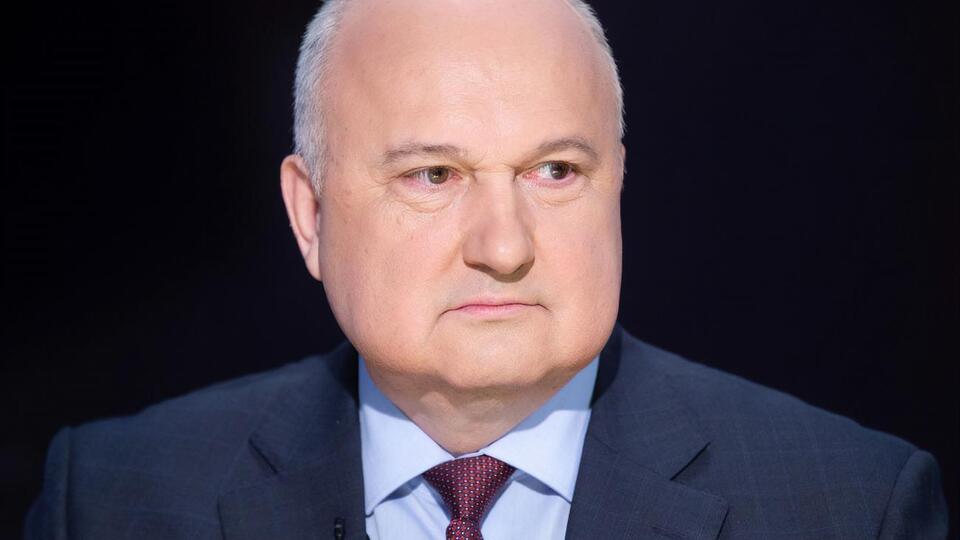 Смешко о Зеленском: Он искренне делает все возможное, хотя ему очень трудно