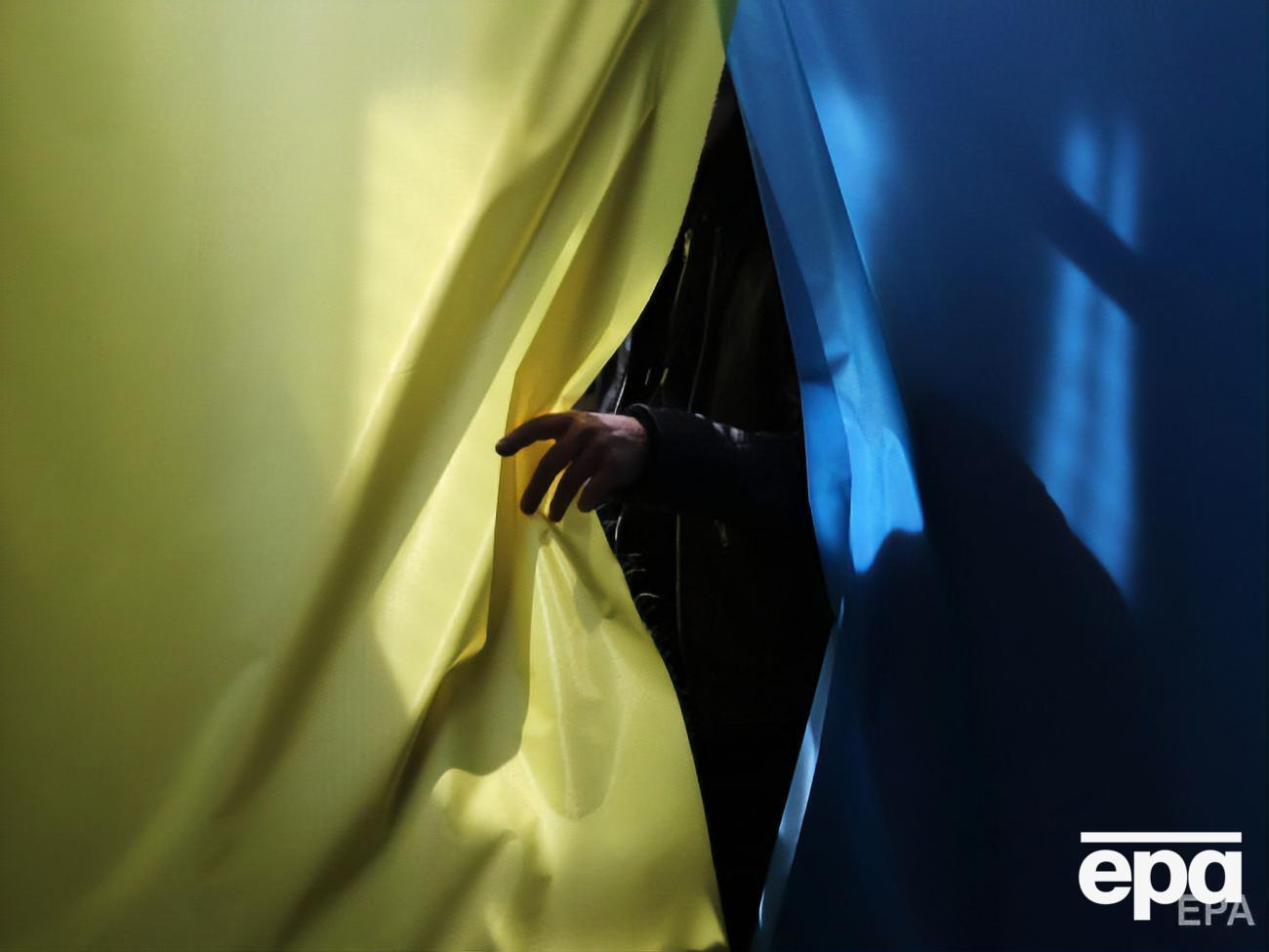Позачергові парламентські вибори в Україні заплановано на 21 липня
