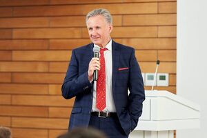 Илык уходит с должности