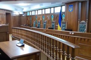 КСУ визнав одне з положень ст. 176 КПК таким, що не відповідає Основному закону
