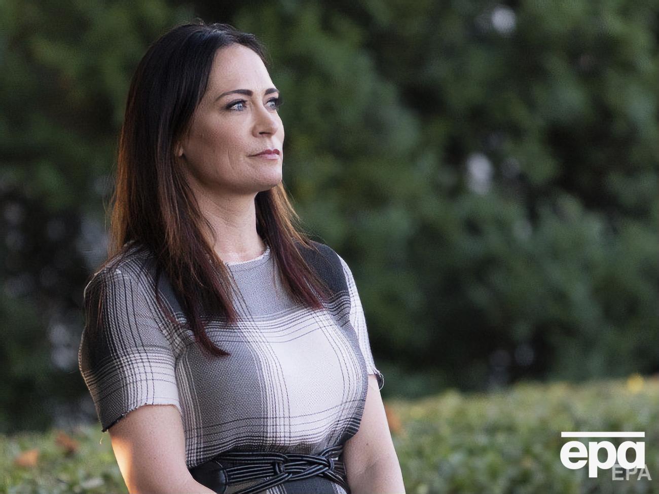 Грішем стала третьою прессекретаркою президента Трампа