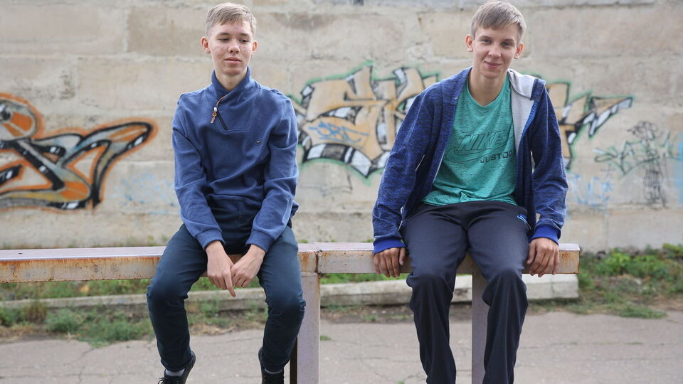 Влад і Артем гуляли на вулиці, коли почався обстріл