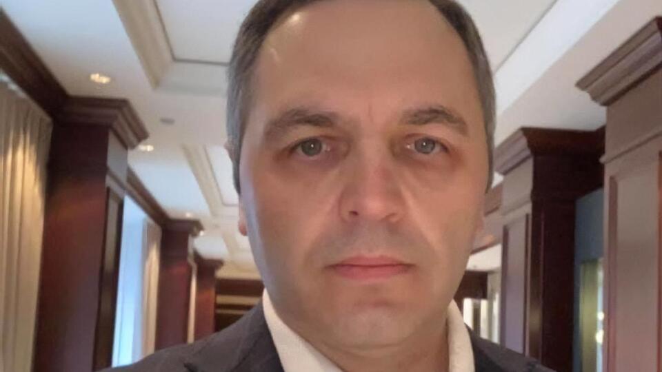 Портнов – Порошенку: На вас і керівництво вашого Міністерства оборони чекає ще кілька десятків неприємних сюрпризів
