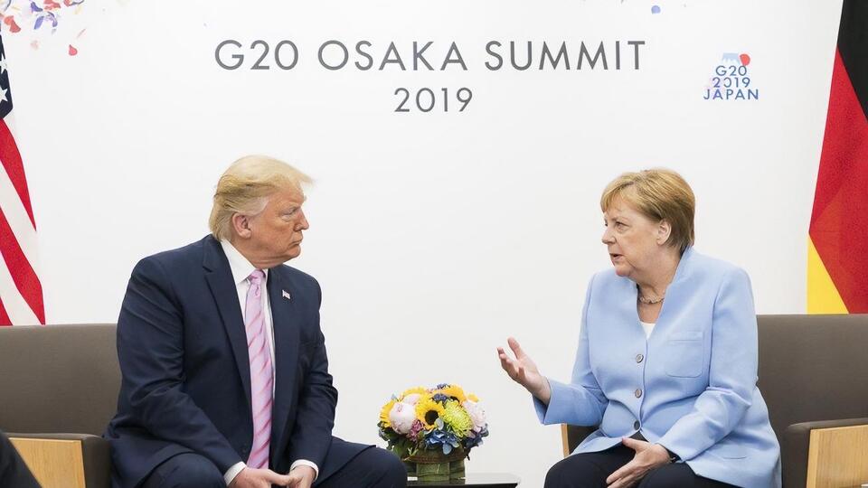 Трамп про Меркель: Вона – фантастична людина, фантастична жінка