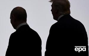 Президенты России и США Владимир Путин и Дональд Трамп во время саммита
