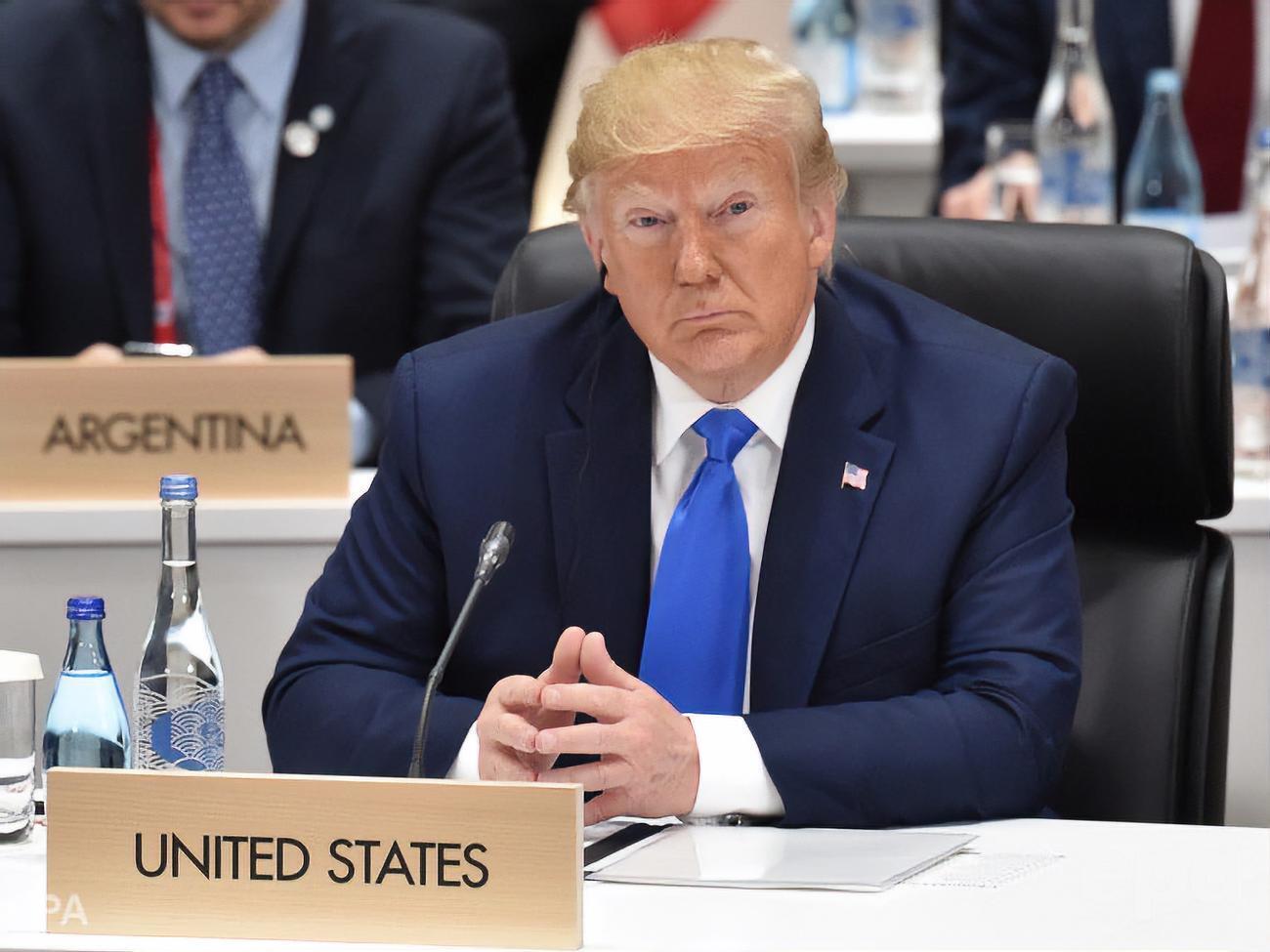 Трамп сказав, що вирішив "закинути вудку" щодо зустрічі з Кім Чен Ином