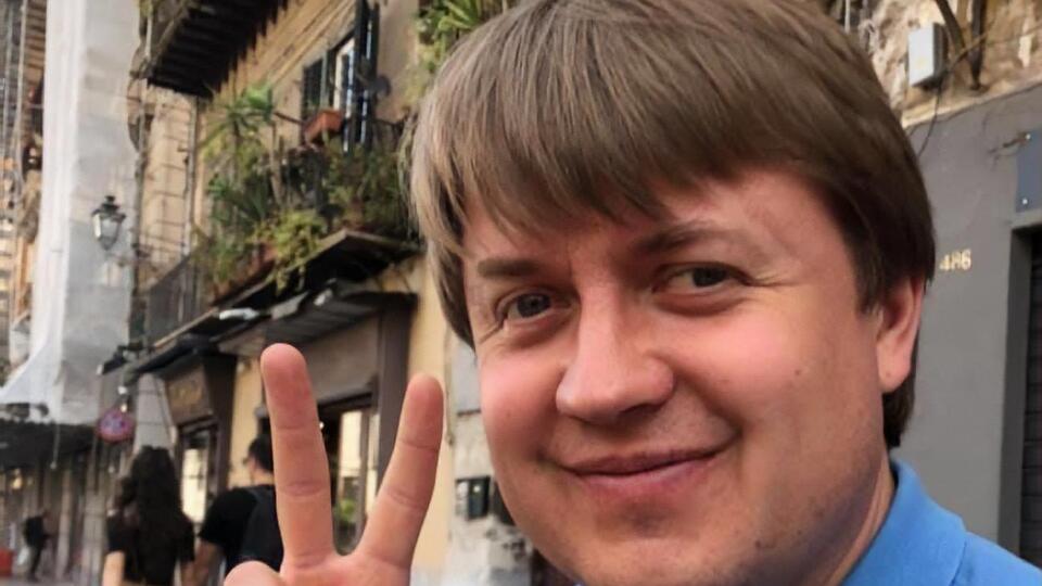 Герус пояснив, що "знизити" означає, що тариф, отриманий для нової "сонячної" станції, буде вдвічі нижчим, ніж "зелений" тариф, який діє сьогодні