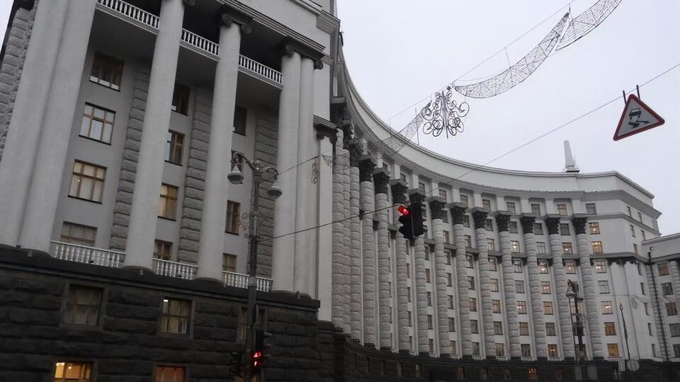 У Кабміні не повідомили, коли пором почне курсувати між містами